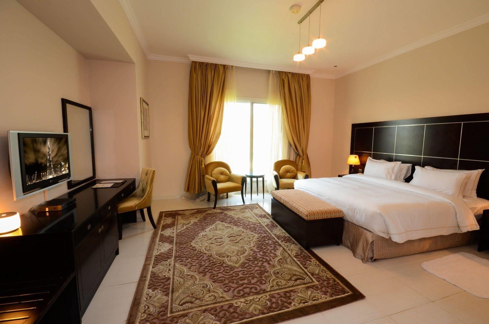 Villa Coral Boutique *