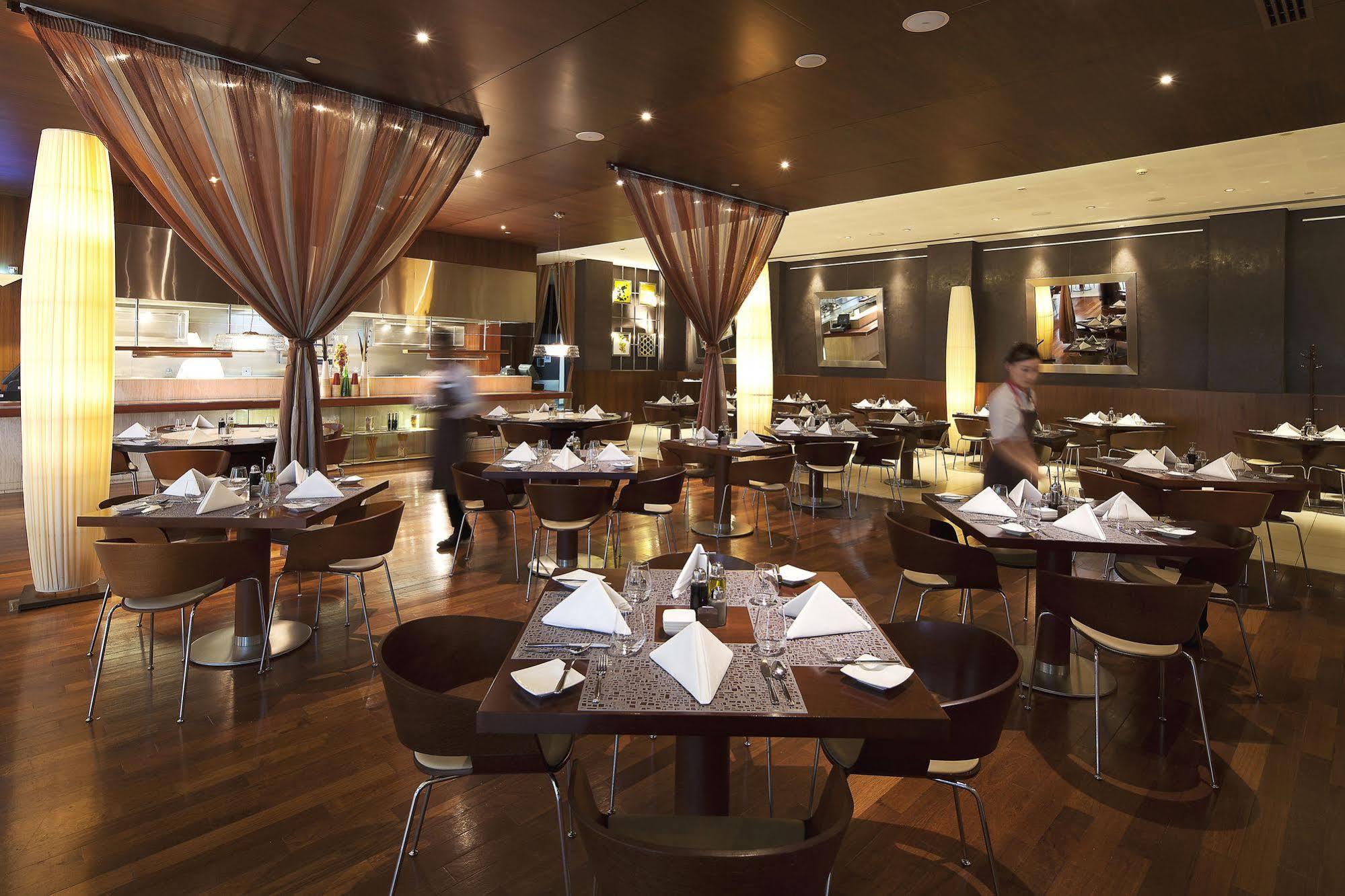 Ibis World Trade Centre Otel 3*