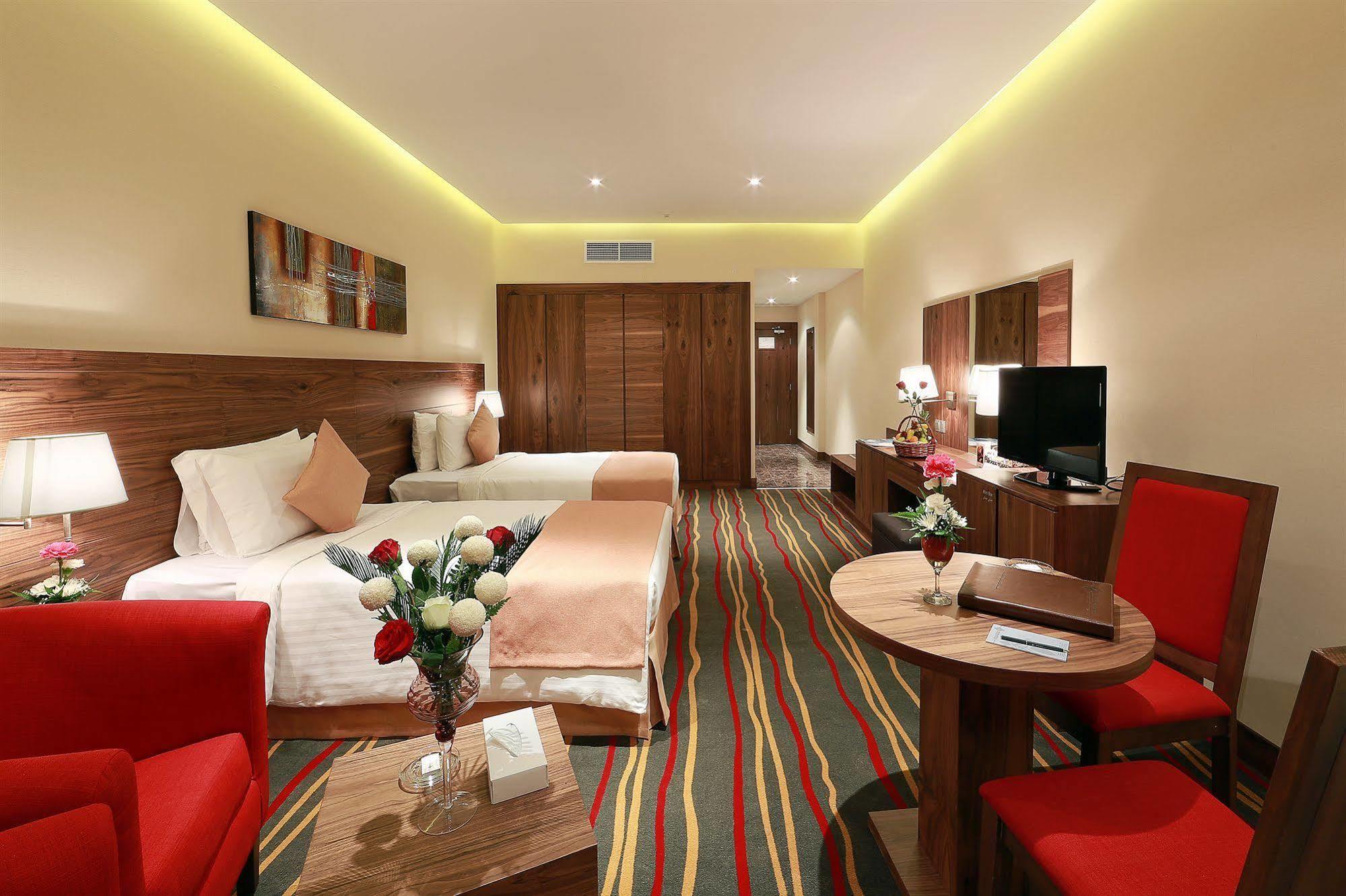 Otel Al Khaleej Plaza 4*