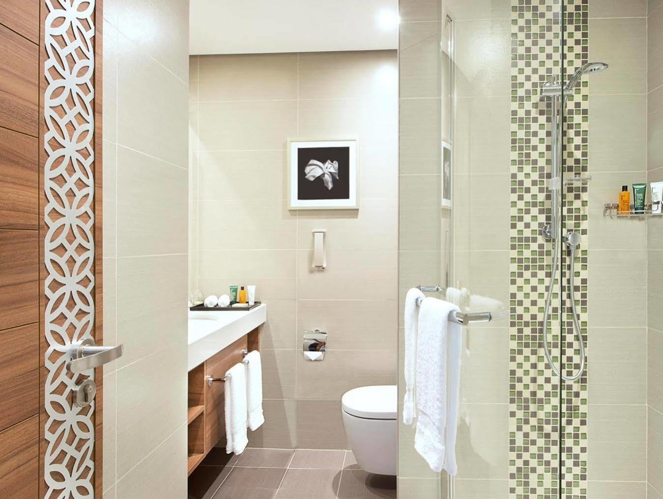 Hotel Hilton Garden Deira 4*