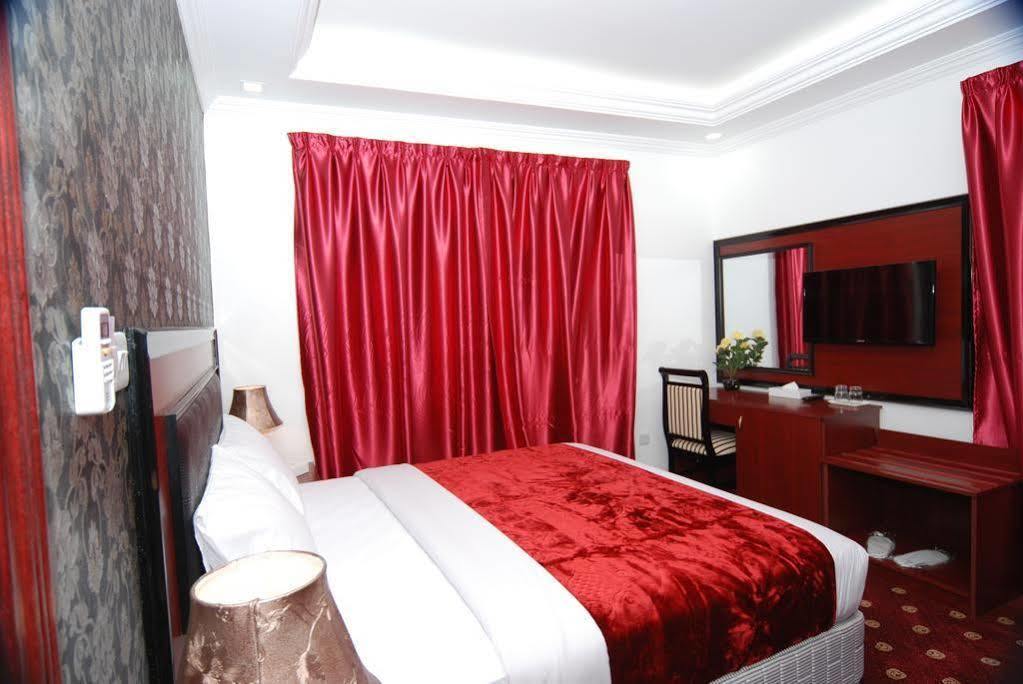 Hotel Gulf Star 2*