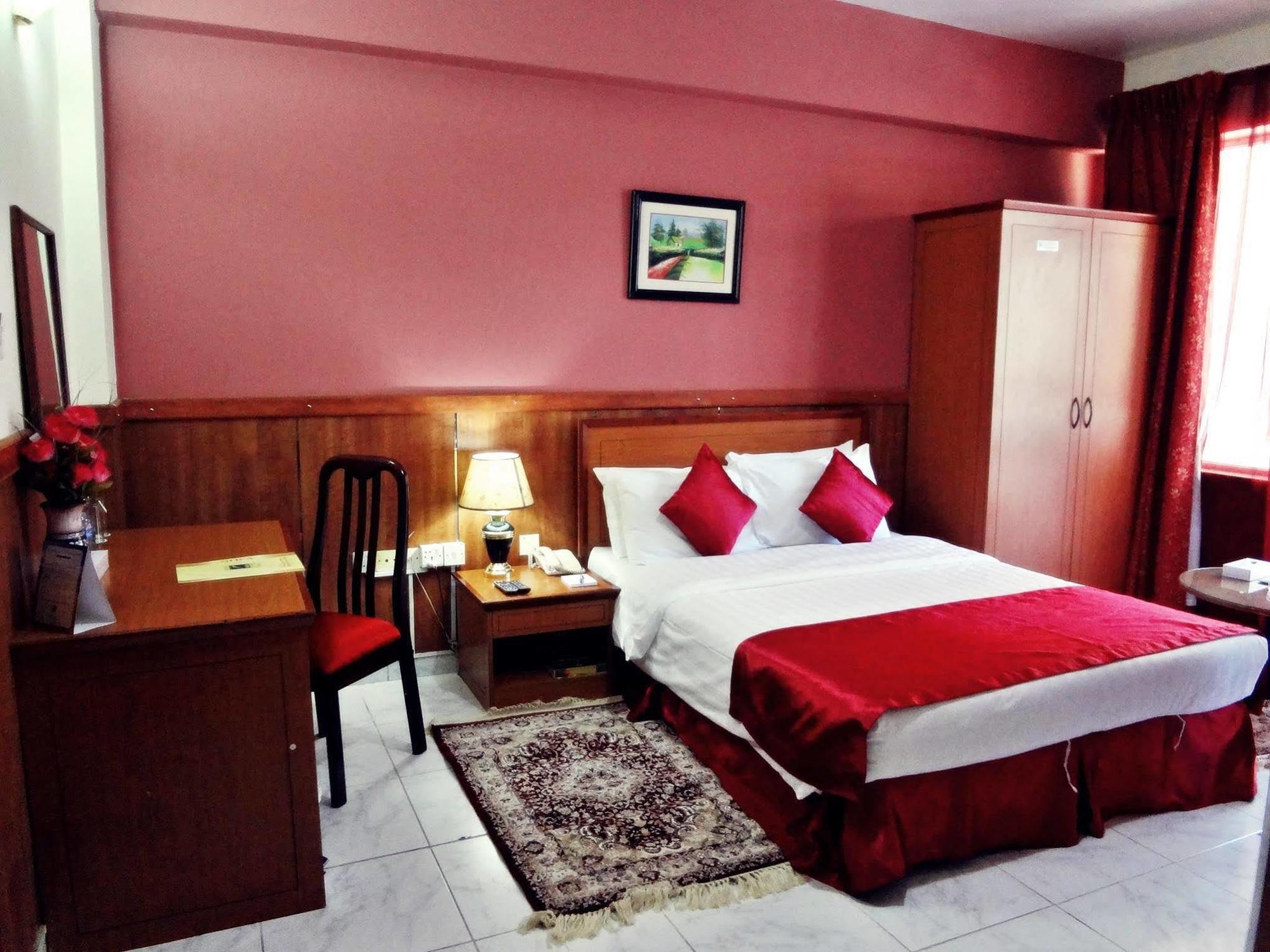 Grand Nova Otel 2*