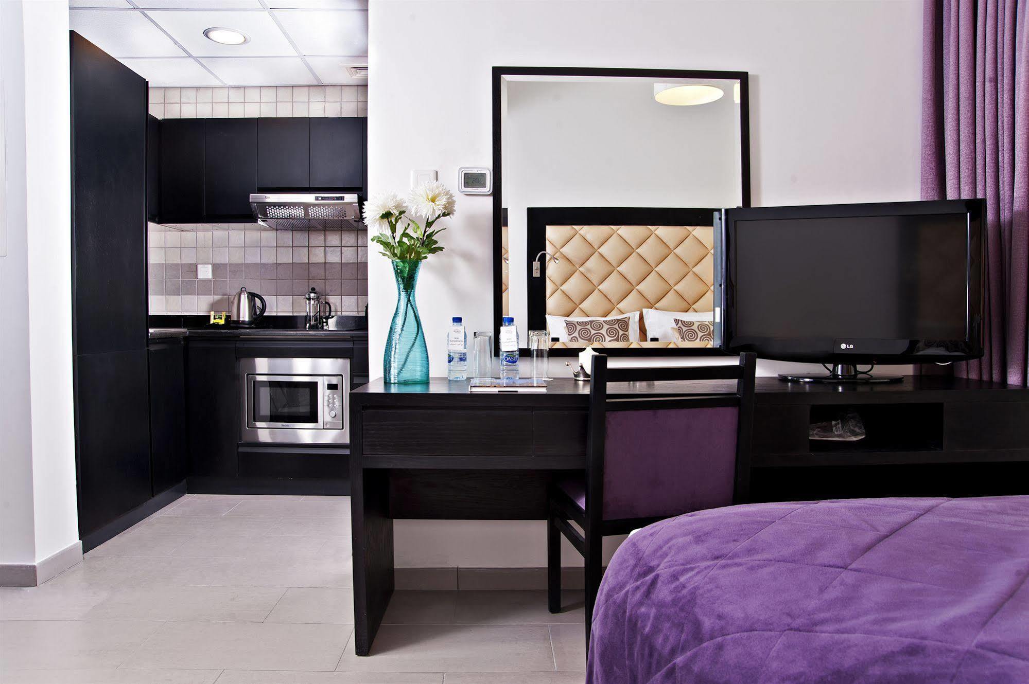 Citadines Metro 4*