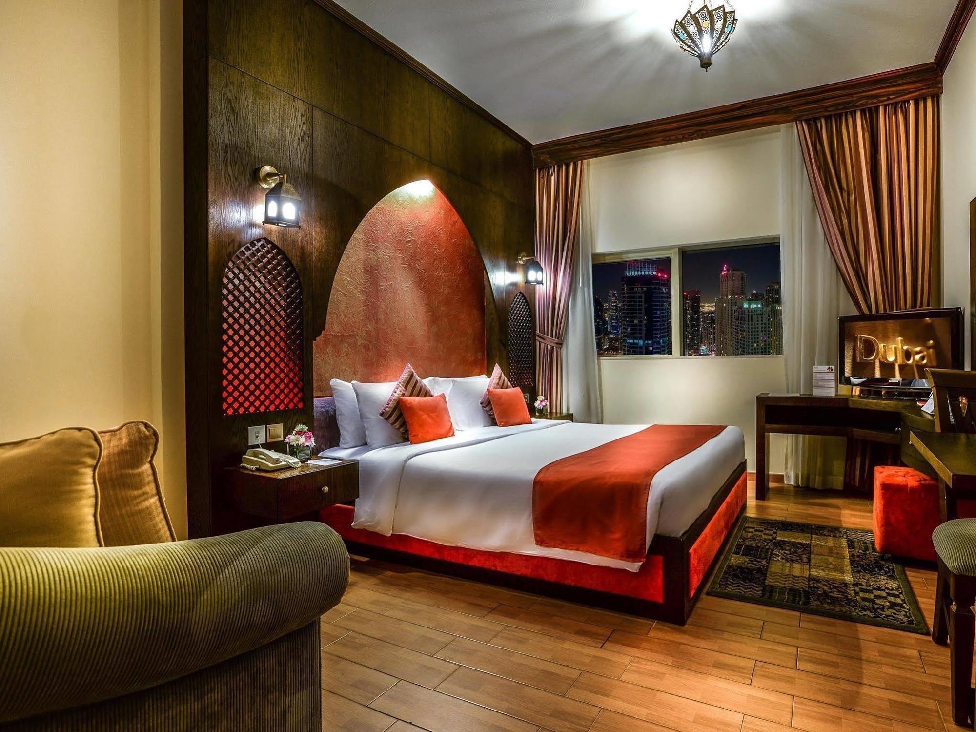 First Aparthotel