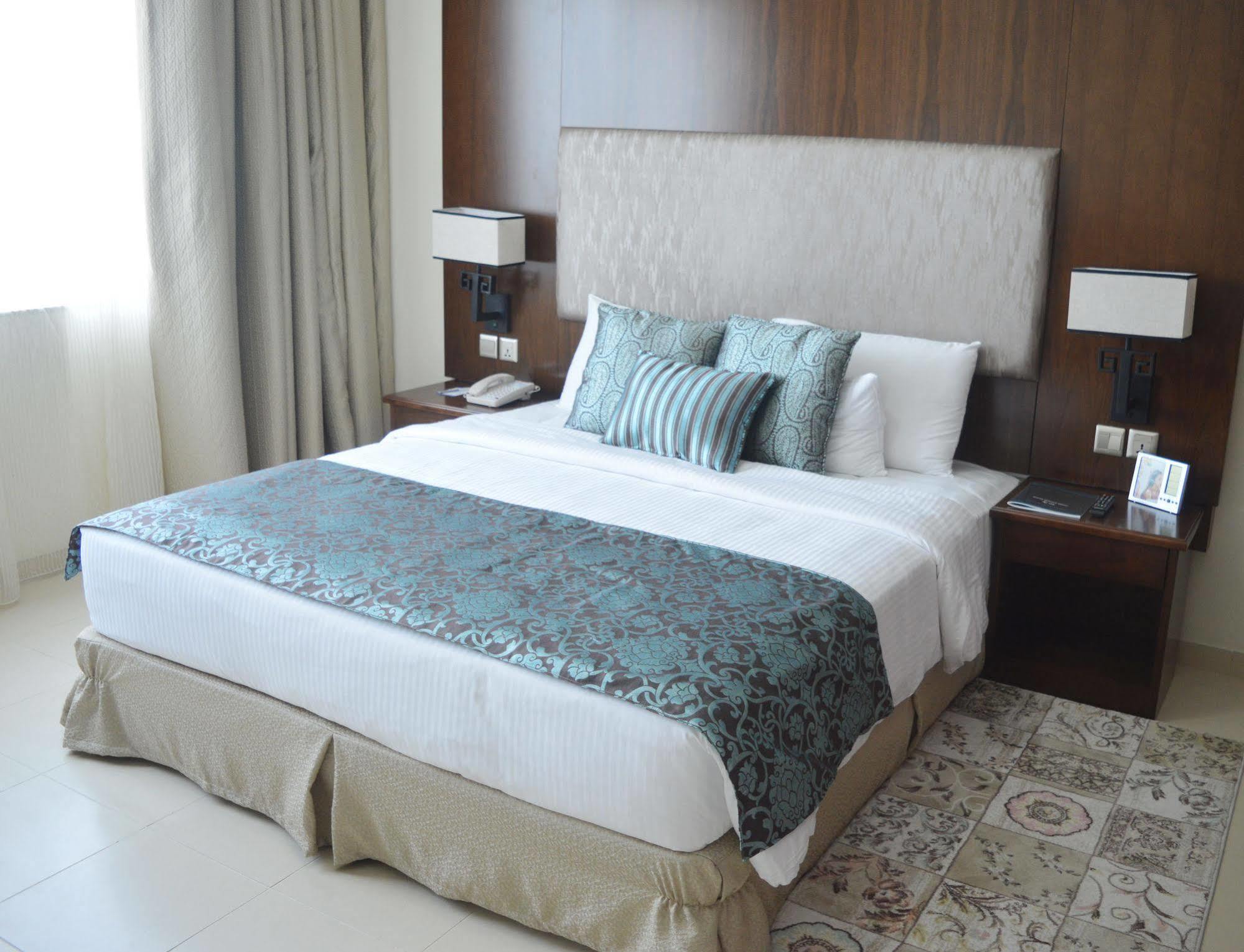 Otel Grand Midwest View