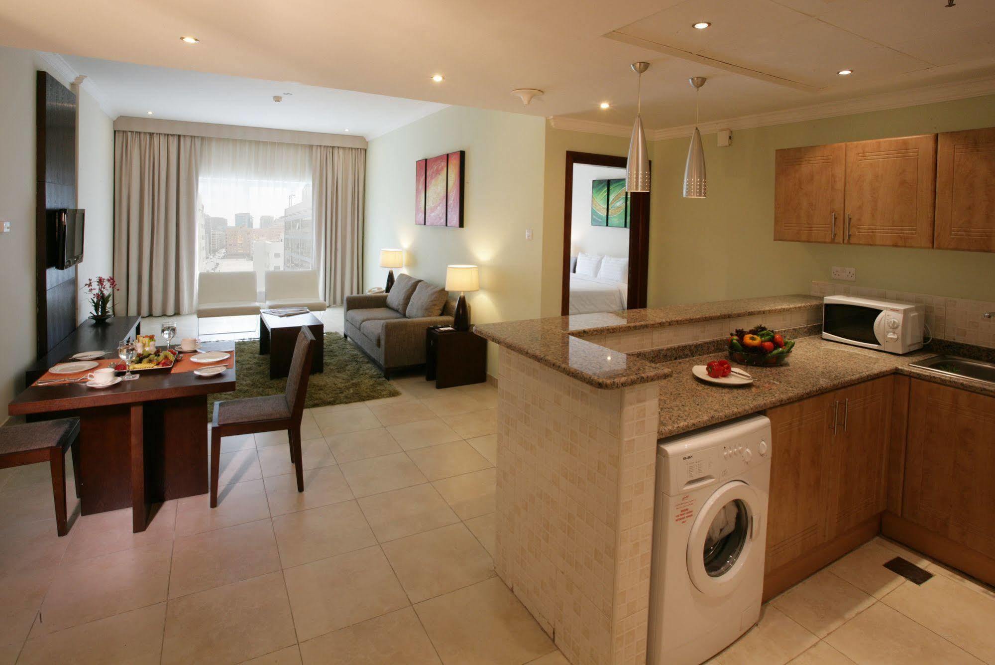 Auris Deira Aparthotel 3*