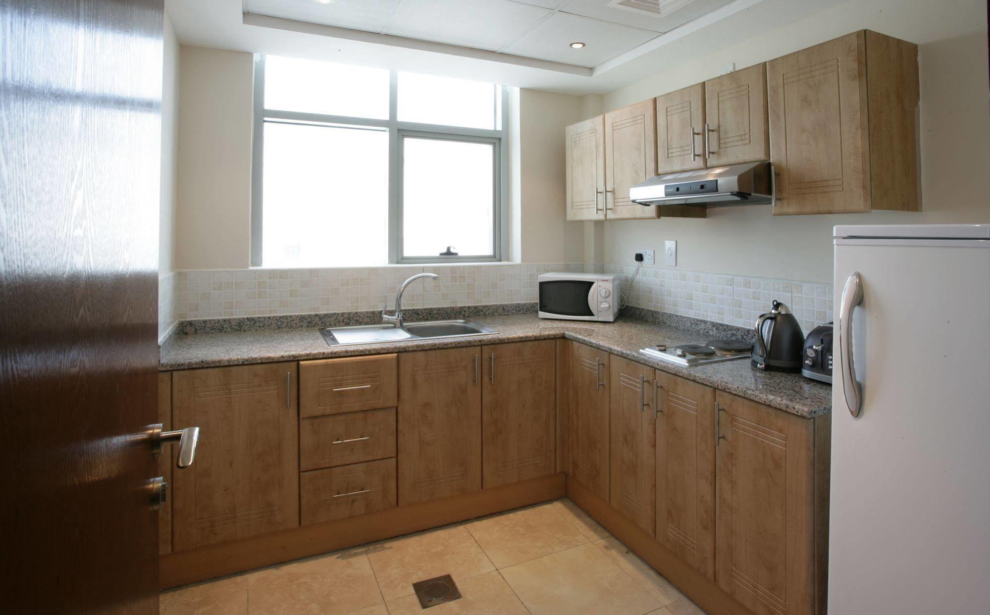 Auris Deira Aparthotel 3*