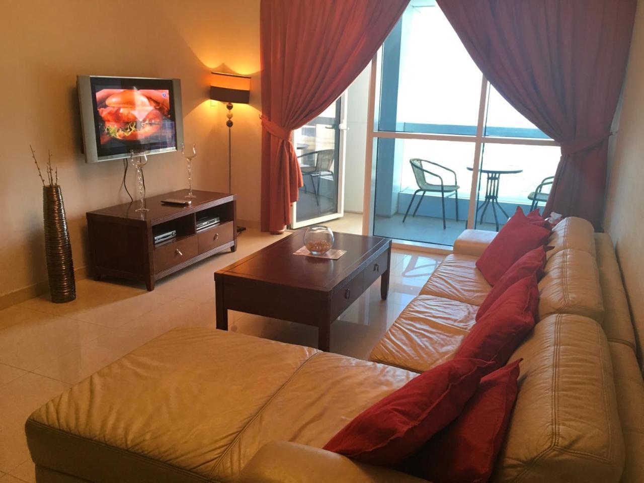 Espace Holiday Homes - Saba 2 Jumeirah Lake Towers *