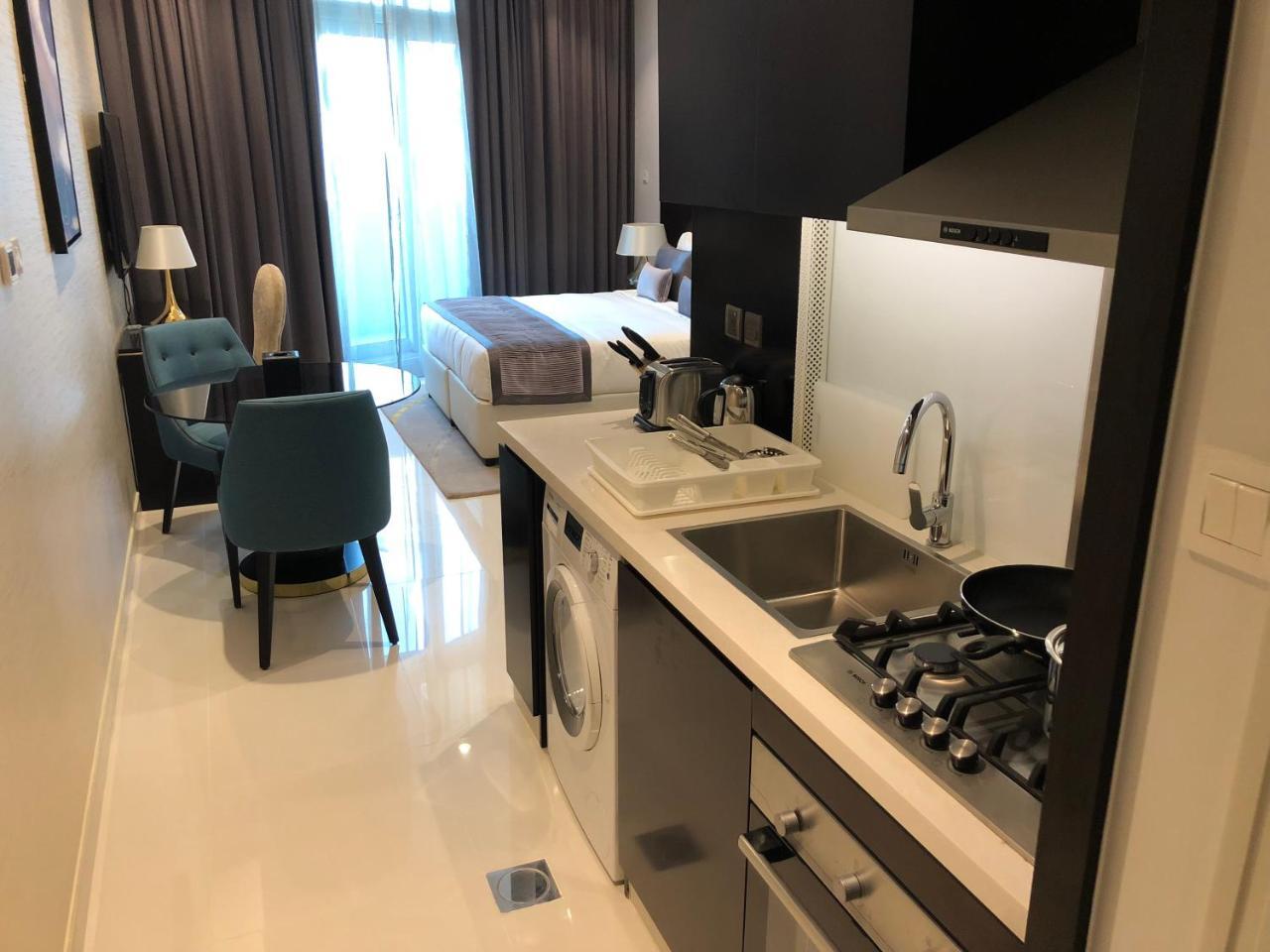 Damac Upper Crest In Downtown Apartment Dubai