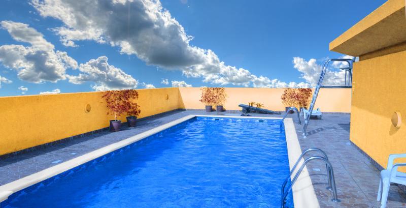 Icon Aparthotel