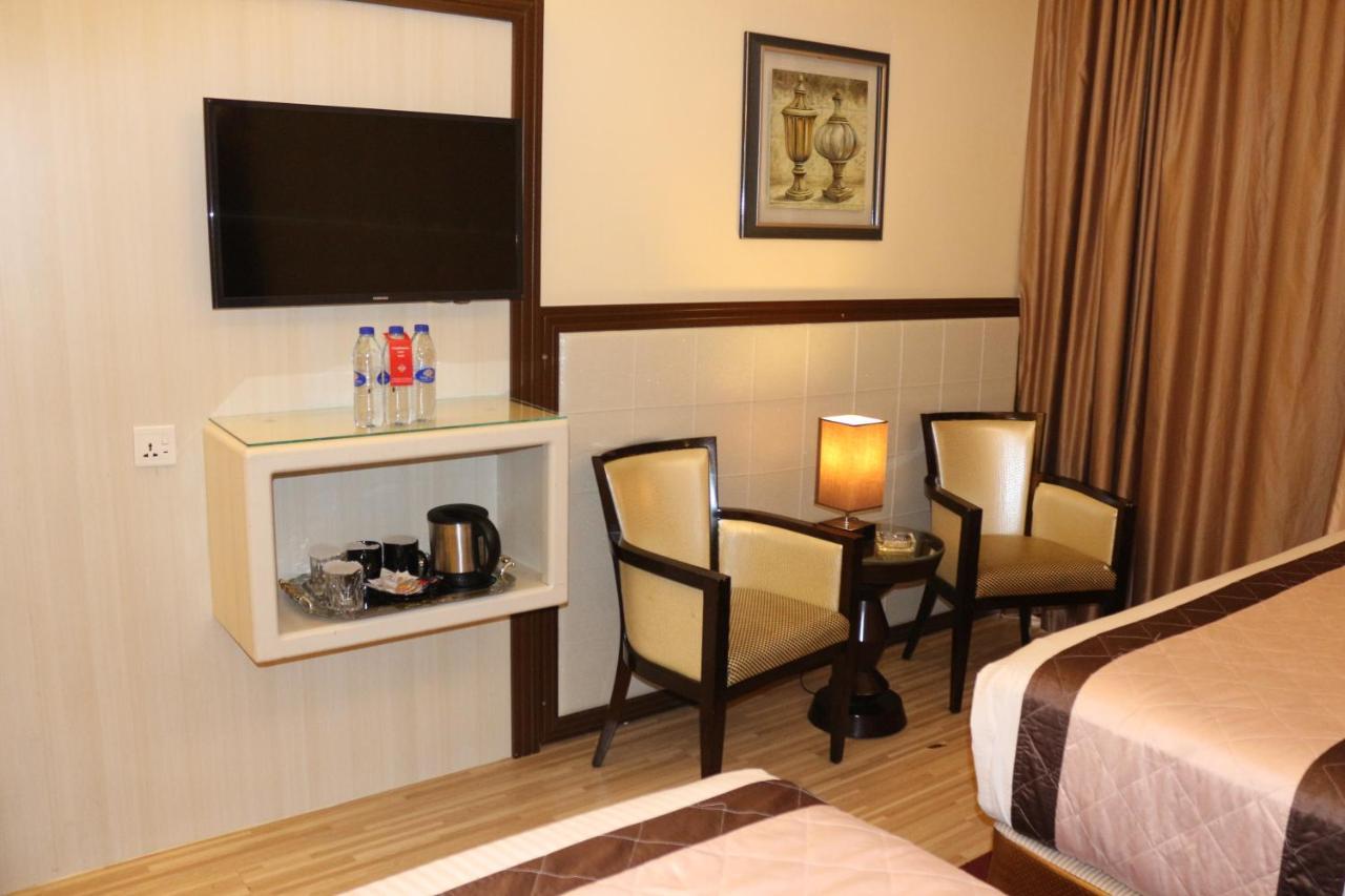 Al Khaleej Grand Otel 3*