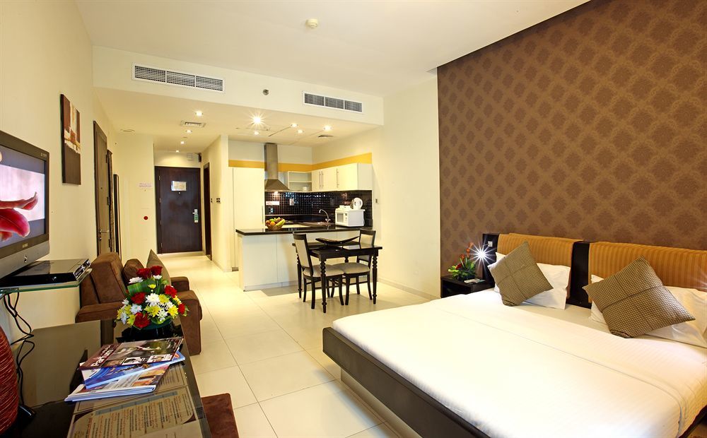 Royal Ascot Hotel 4*