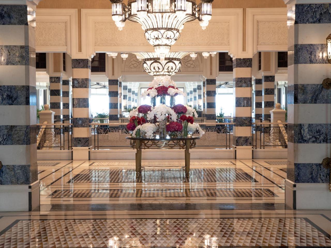 Jumeirah Al Qasr 5*