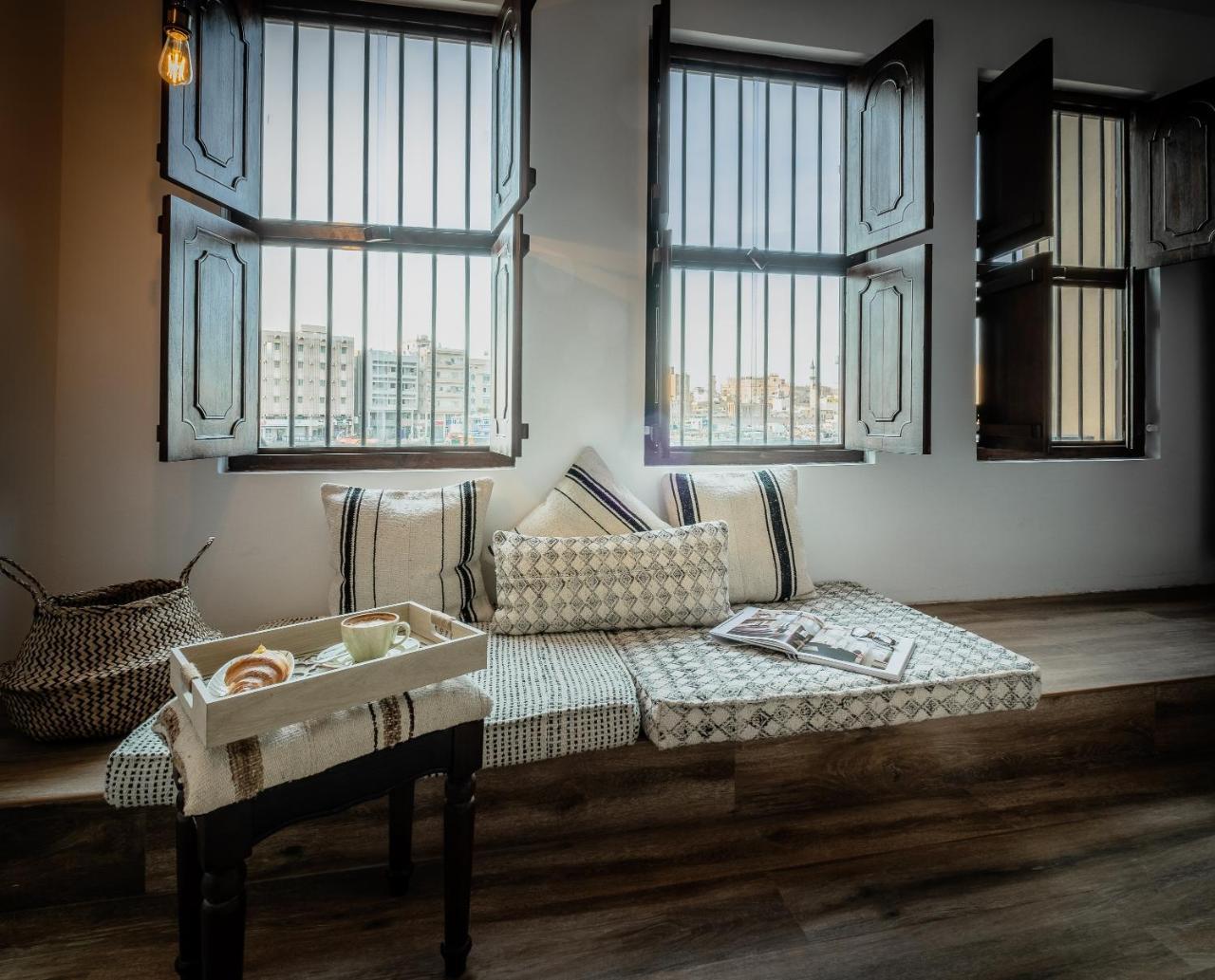 Mazmi Casa Dubai