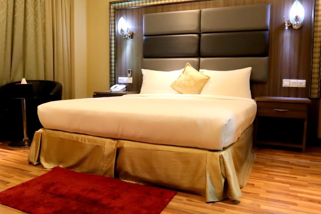 Hotel Pearl Swiss 4*