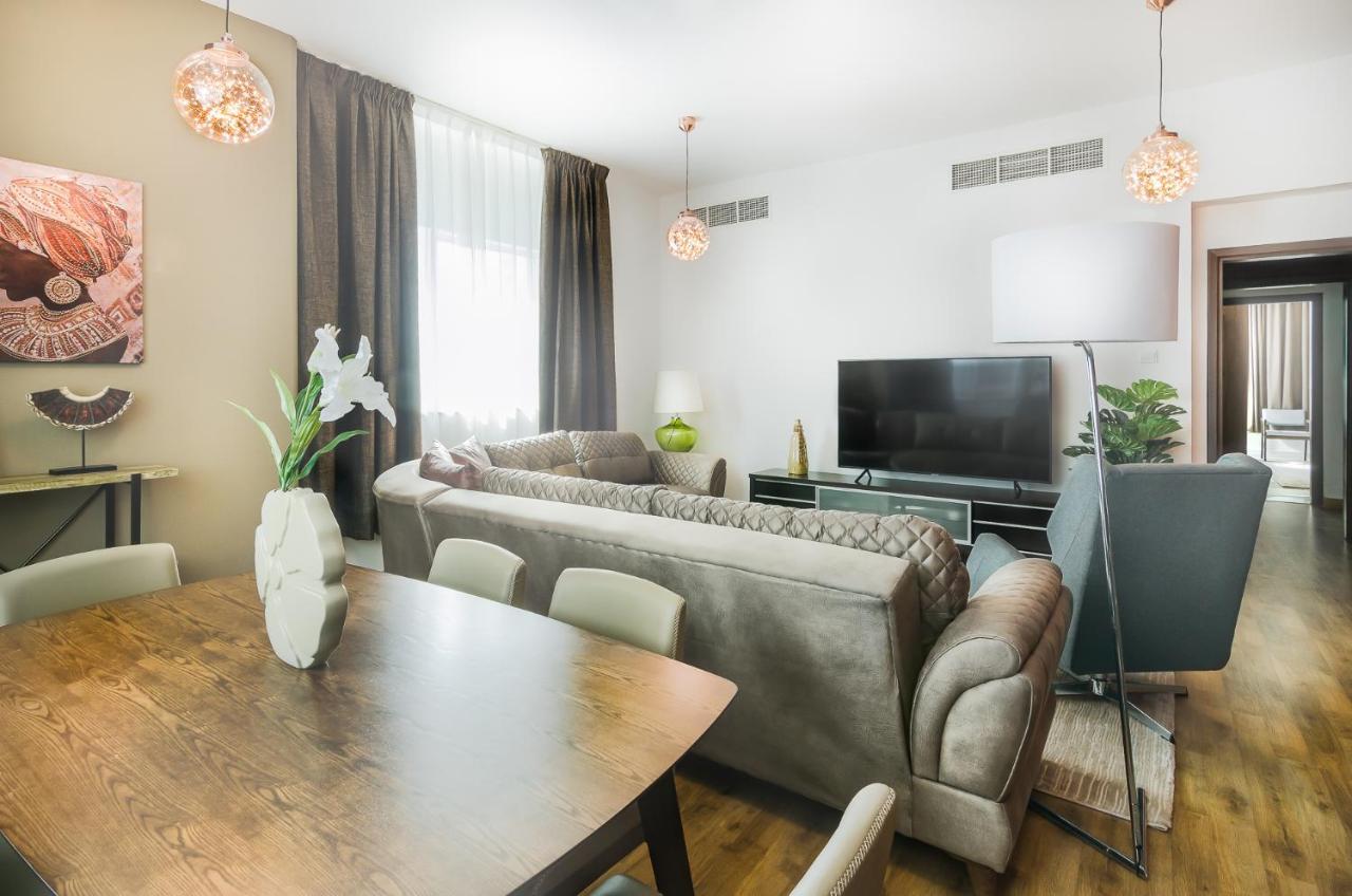 Marina Pinnacle Tiger Apartment *
