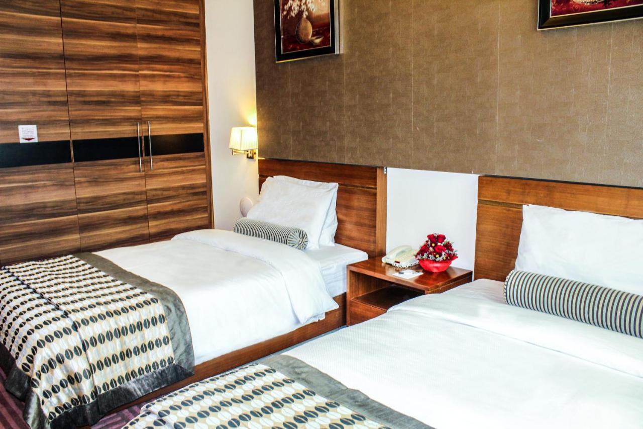 Dunes Oud Metha, Bur Dubai