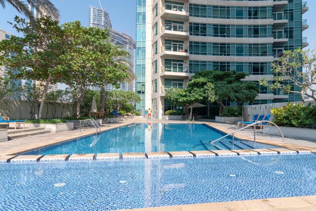 Icon Casa Living - Super Loft West Tower Apartment *