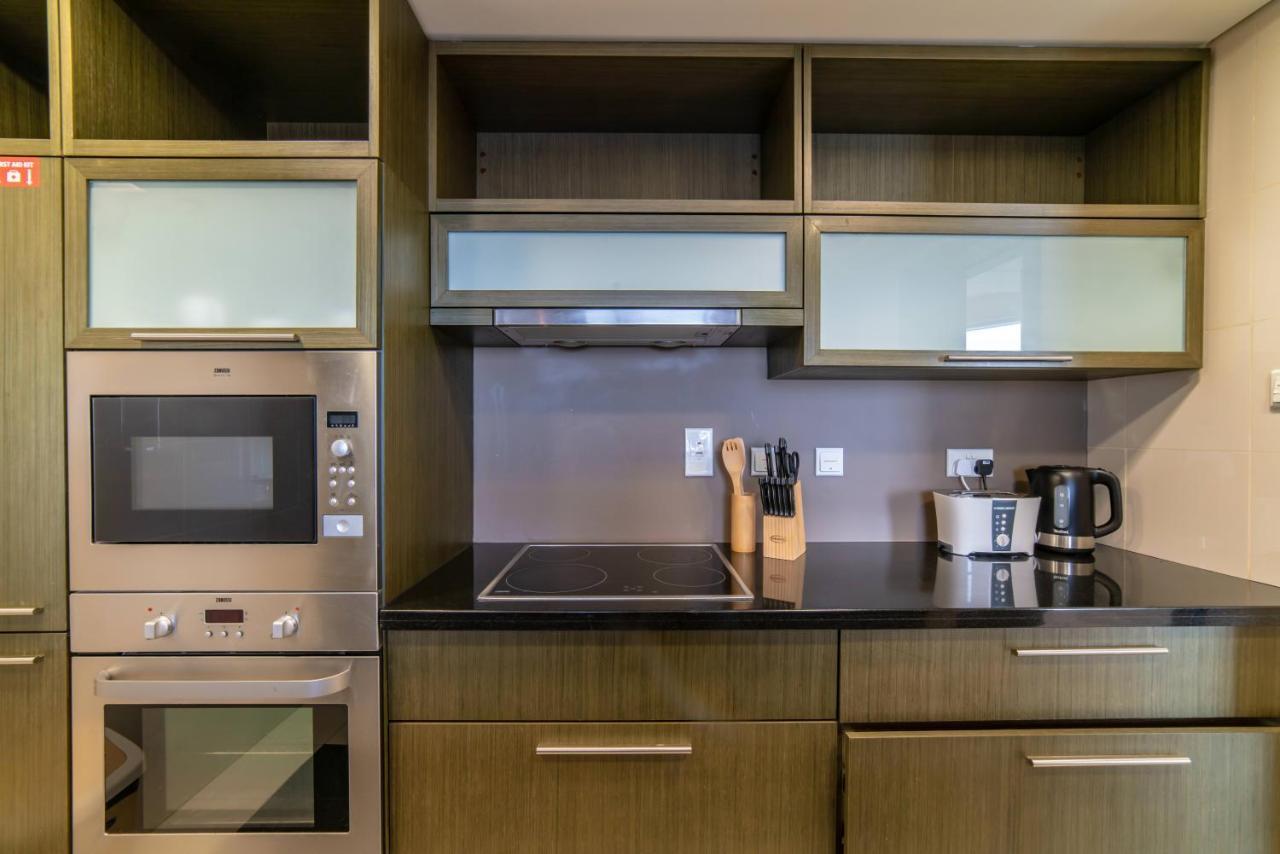 Icon Casa Living - Super Loft West Tower * Dubai