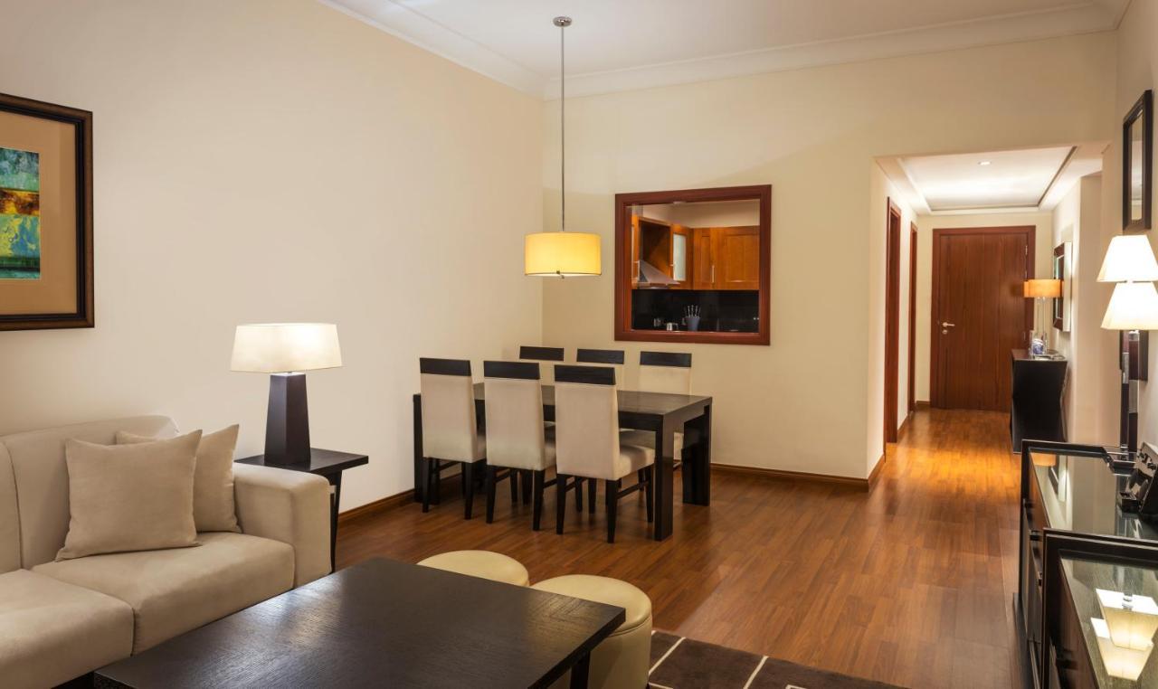 Aparthotel Grosvenor House Apartments 5*