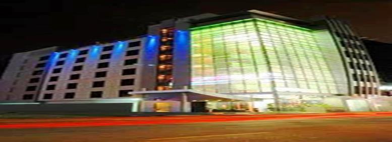 Golden Tulip Suites Otel Dubai