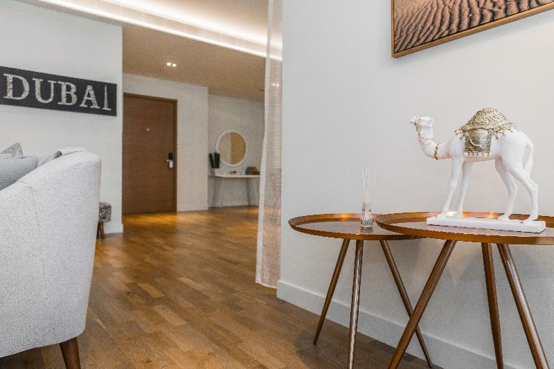 Walk 6 By Fam Living 4* Dubai