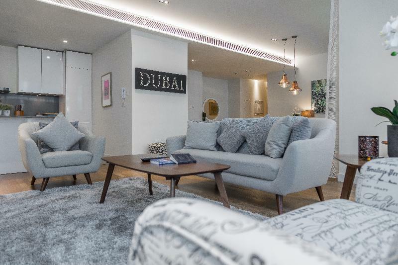 Hotel Walk 6 By Fam Living