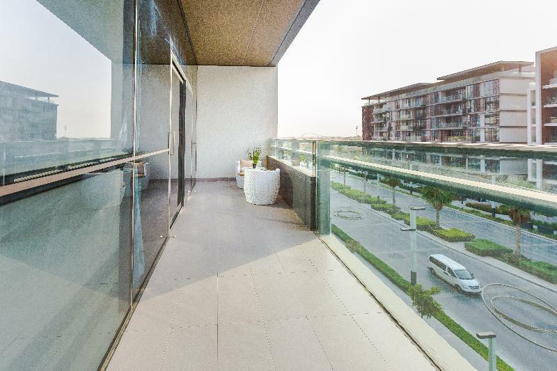 Walk 6 By Fam Living Hotel 4*