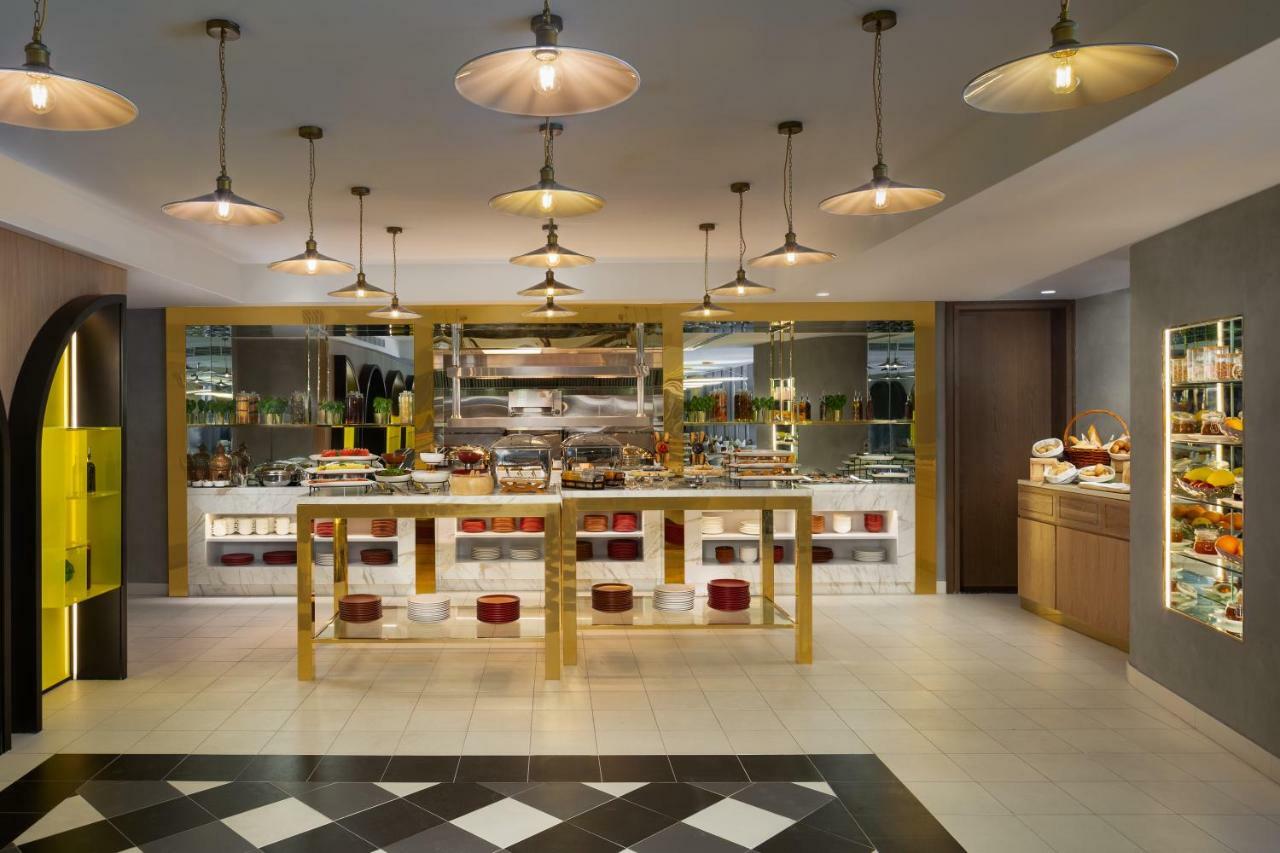Millennium Atria Business Bay Aparthotel Dubai