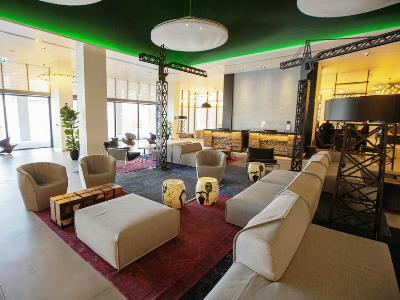 Hotel Canopy By Hilton Al Seef Dubai