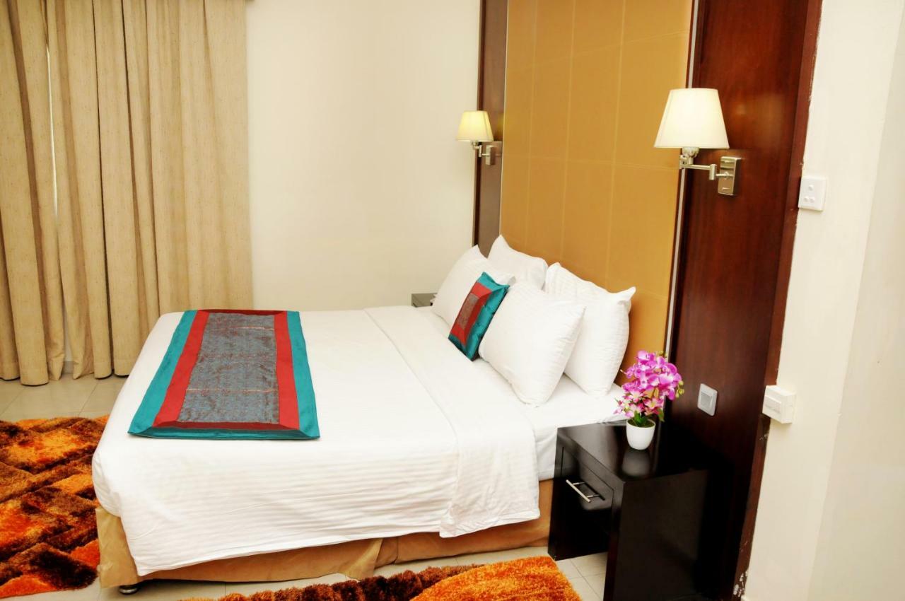Rainbow Otel 3*