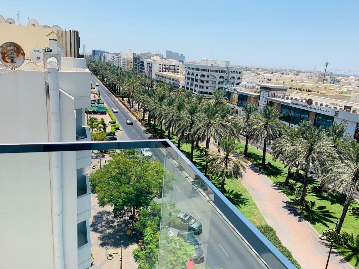 Avenue Hotel 3*