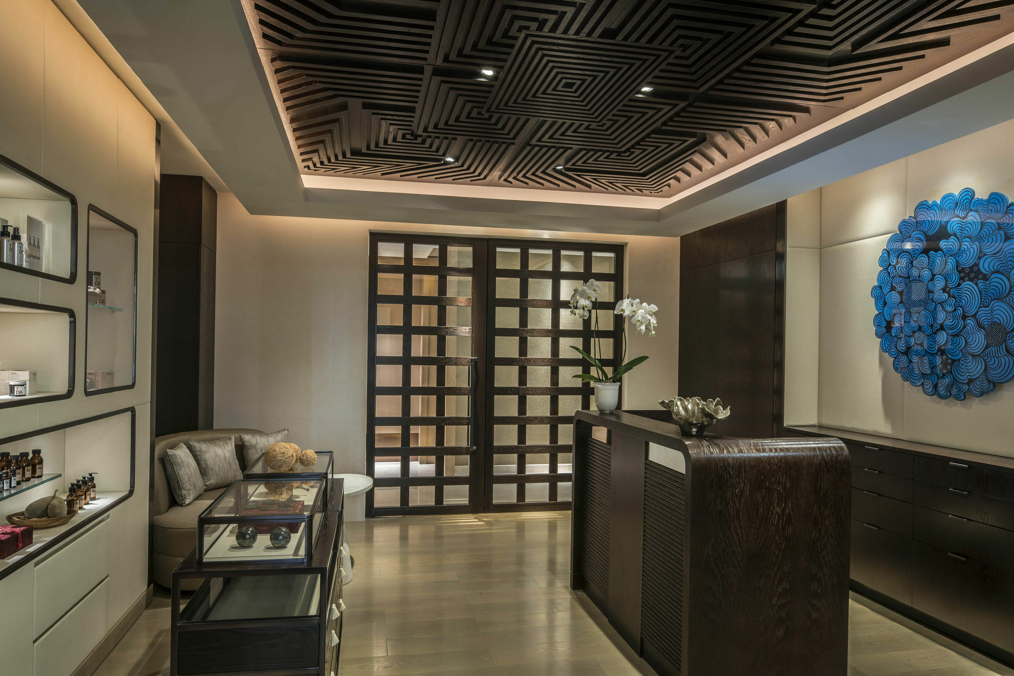 Four Seasons International Financial Centre 5*
