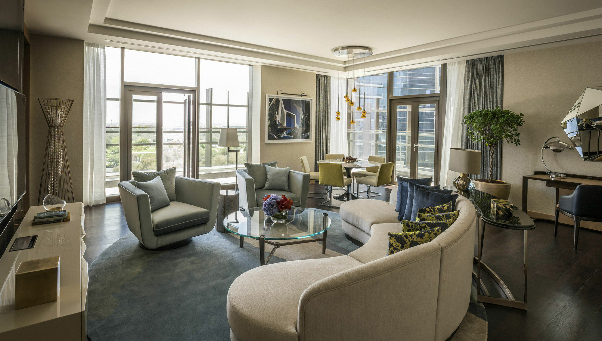 Hotel Four Seasons International Financial Centre
