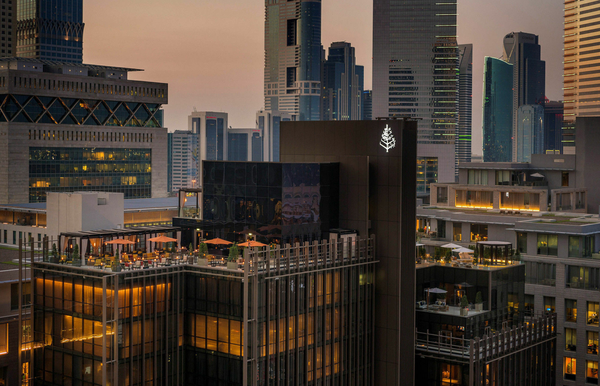 Four Seasons International Financial Centre Hotel 5*