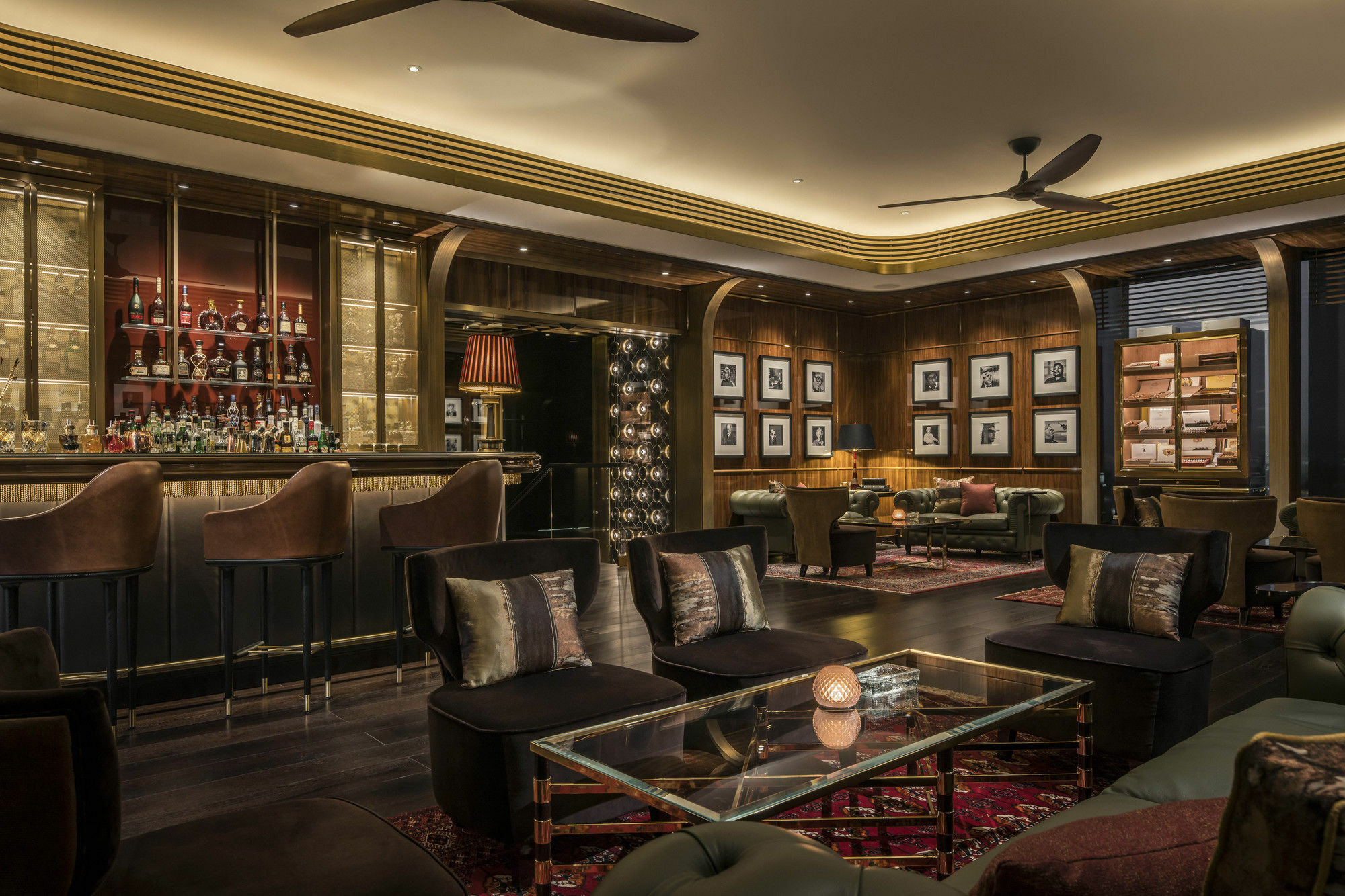 Four Seasons International Financial Centre Hotel 5*