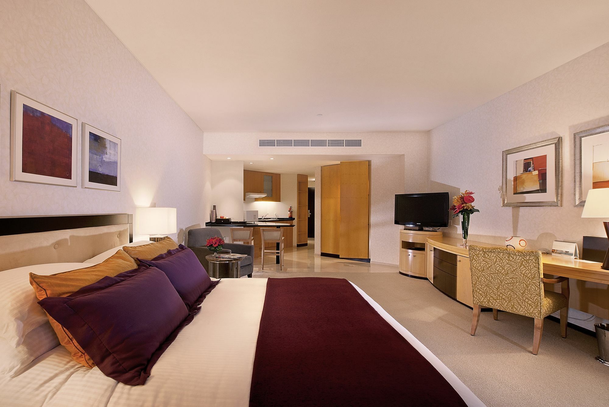 Shangri-La Apartments 5* Dubai