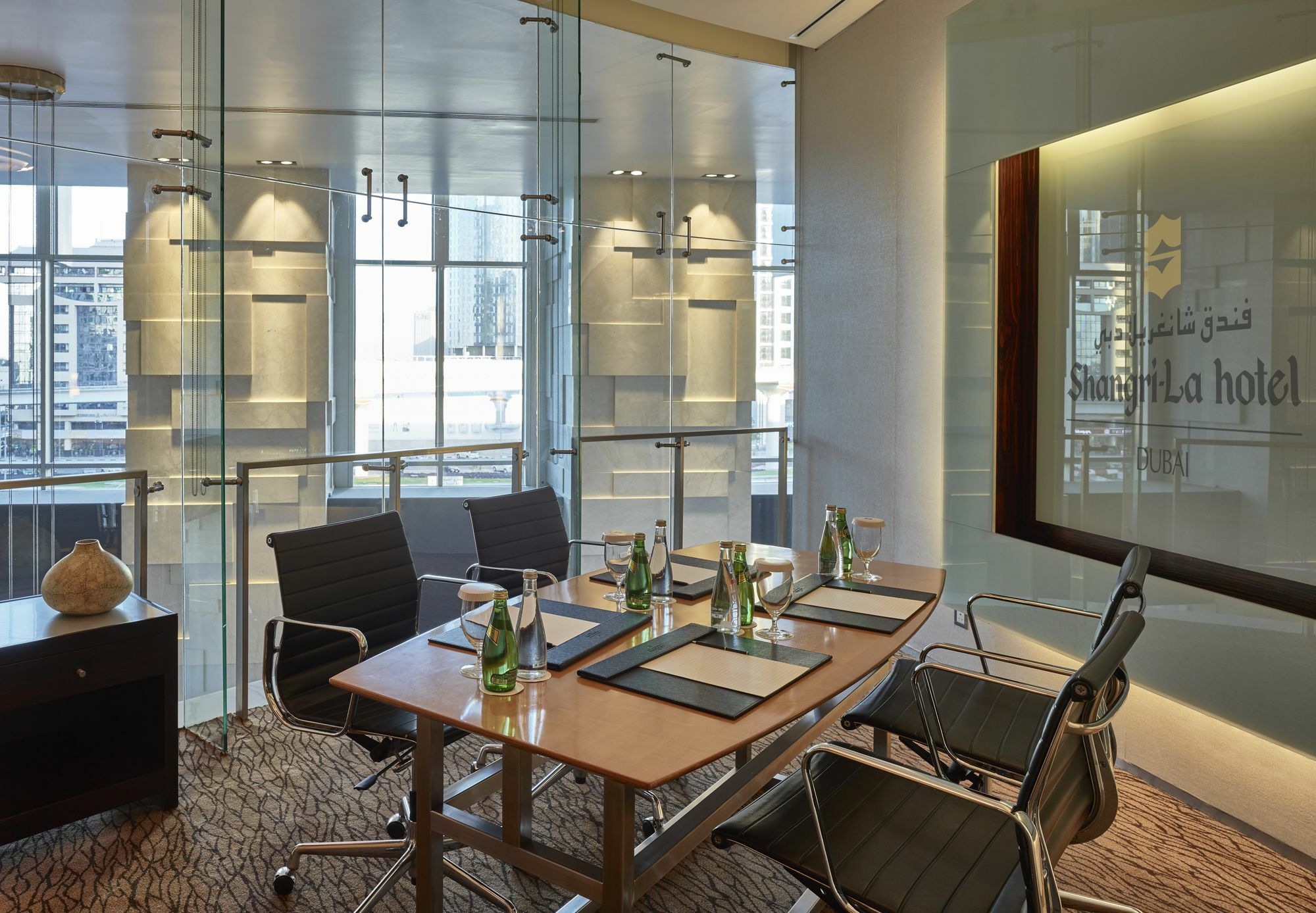Shangri-La Apartments 5* Dubai