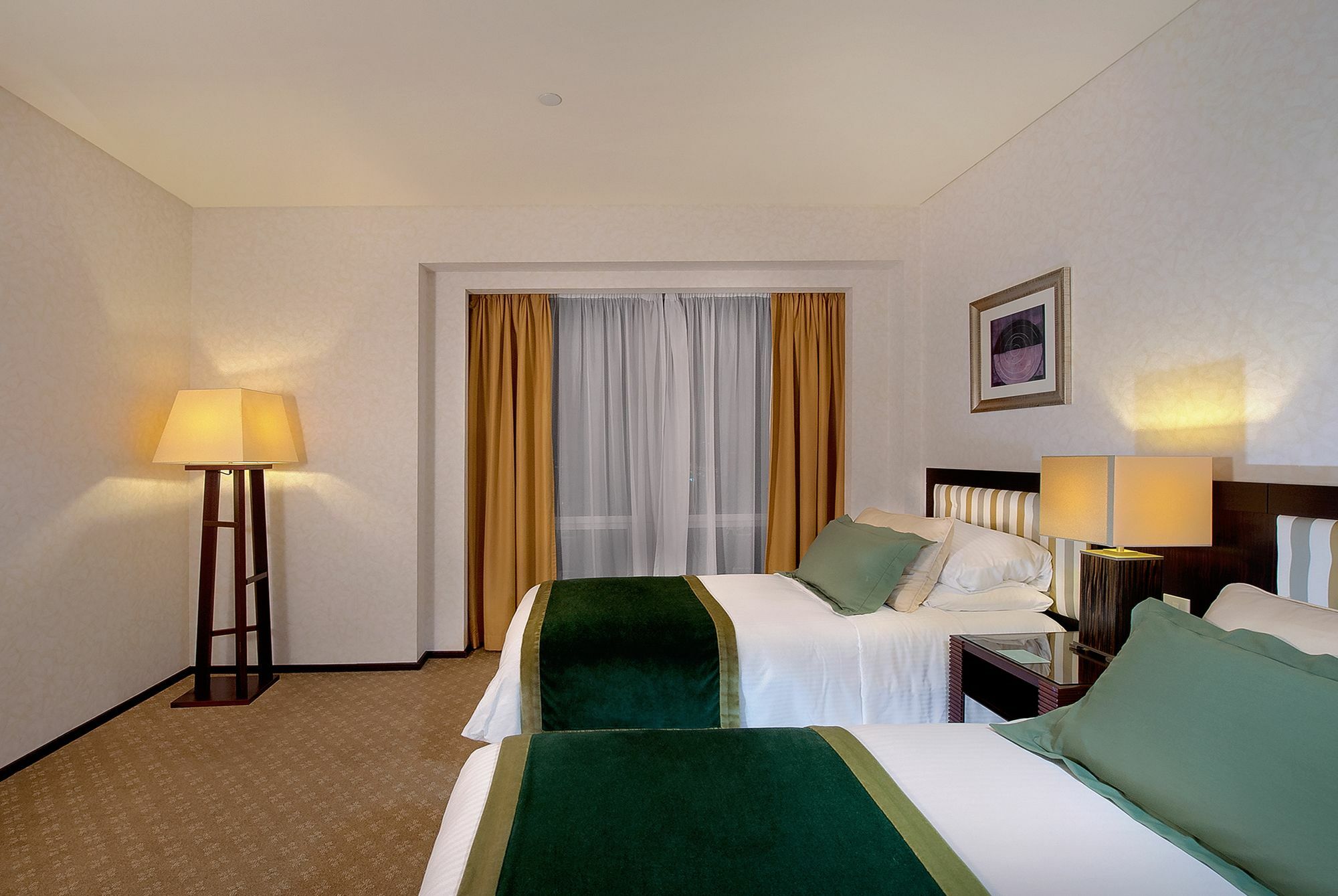 Aparthotel Shangri-La Apartments