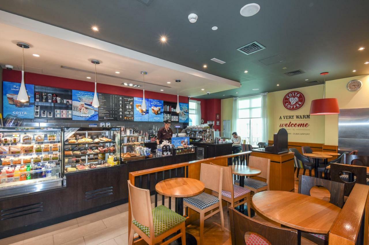 Hotel Premier International Airport