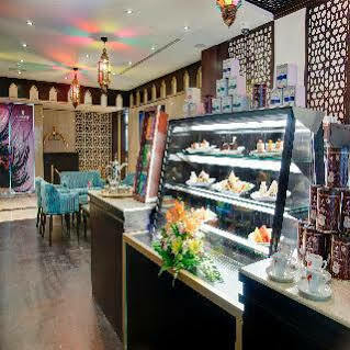 Boutique 7 And