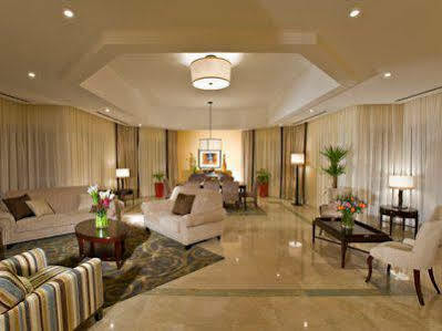 Marriott Harbour And 4*