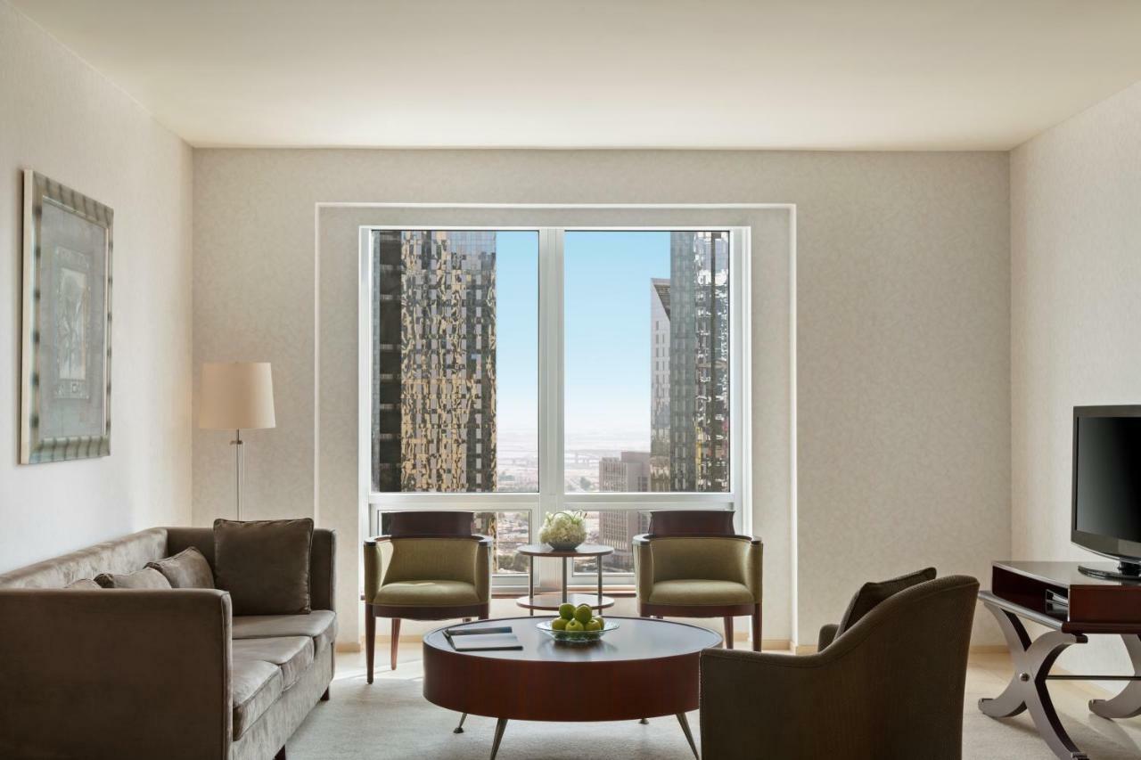 Aparthotel Shangri-La Apartments 5*