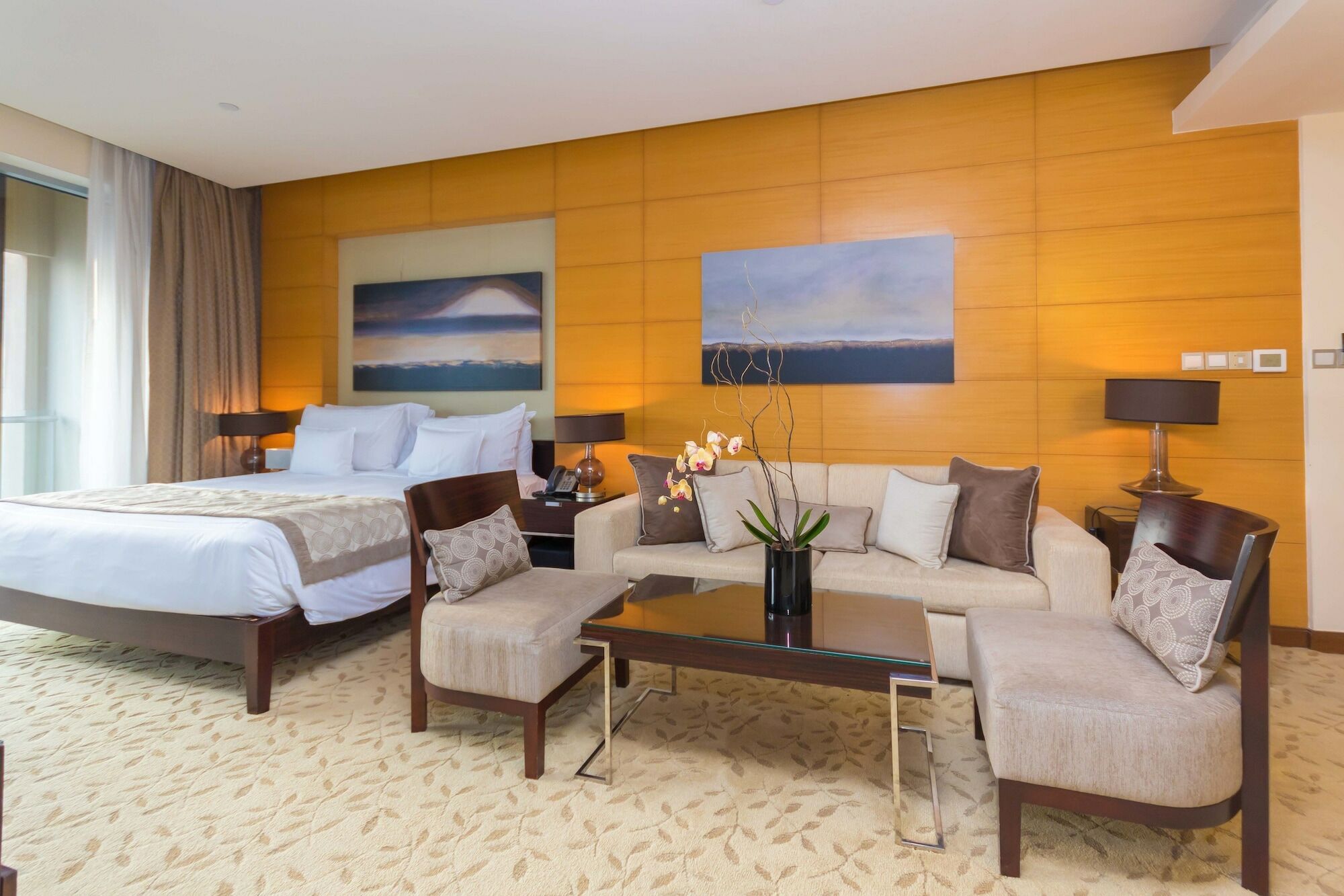 Aparthotel Westminster Mall Dubai