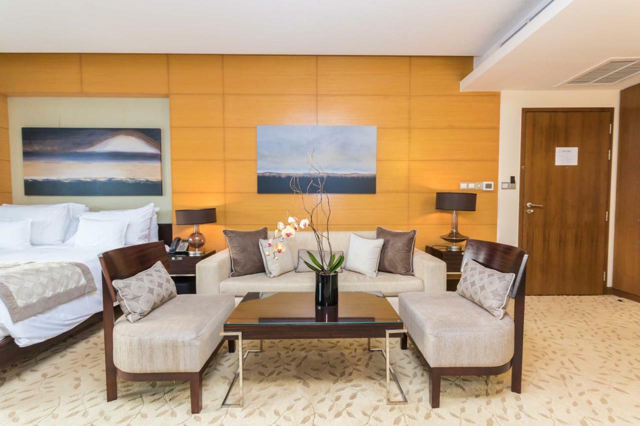 Westminster Mall 5*