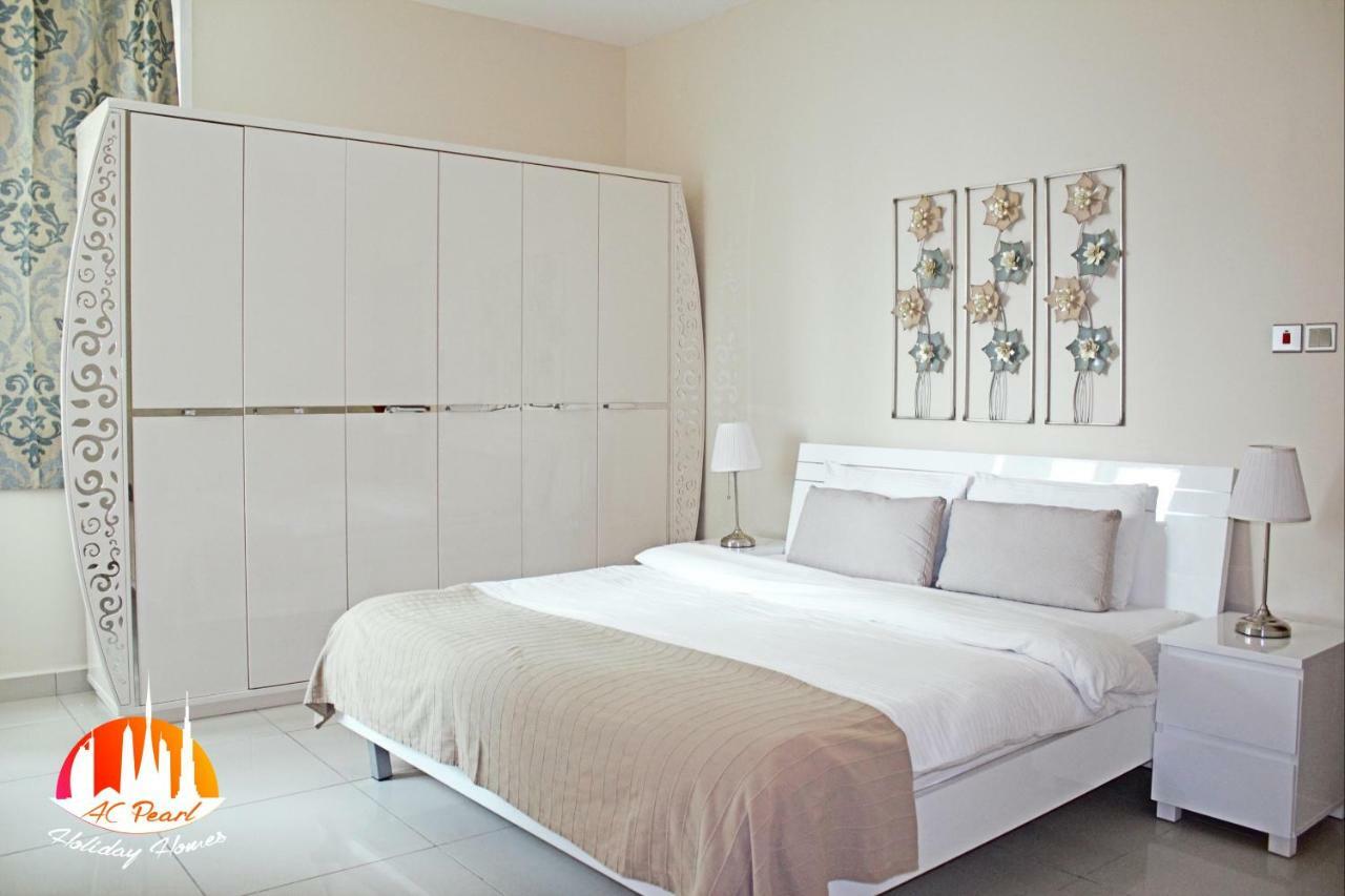 Two Continents Holiday Homes - Two Steps To Marina Walk Daire *