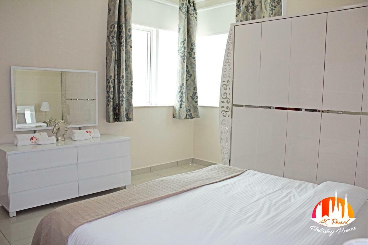 Two Continents Holiday Homes - Two Steps To Marina Walk Dubai