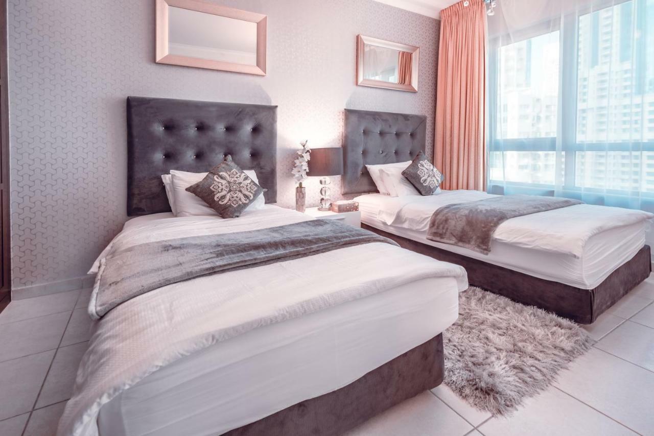 Burj Grand - Four Bedrooms * Dubai