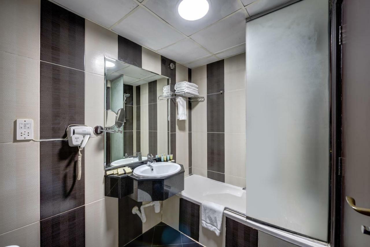 Delmon Palace Hotel