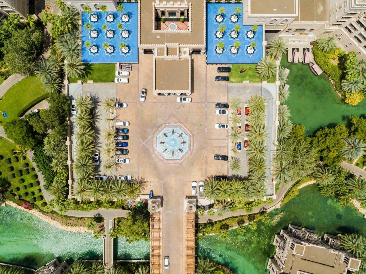 Jumeirah Al Qasr 5*